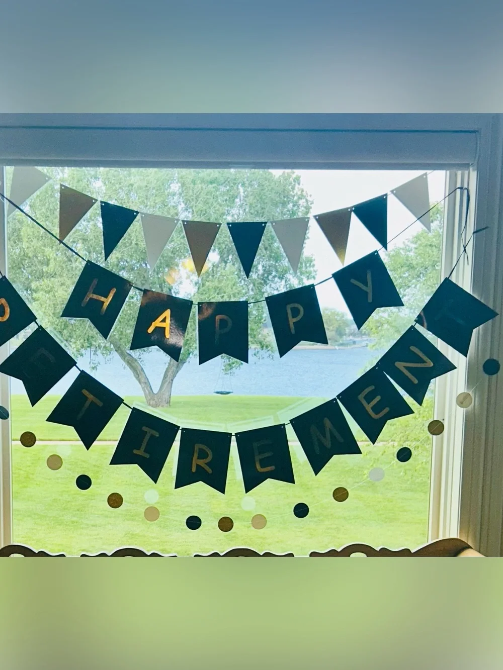Black and Gold Happy Retirement Banner Garland - Party Decorations